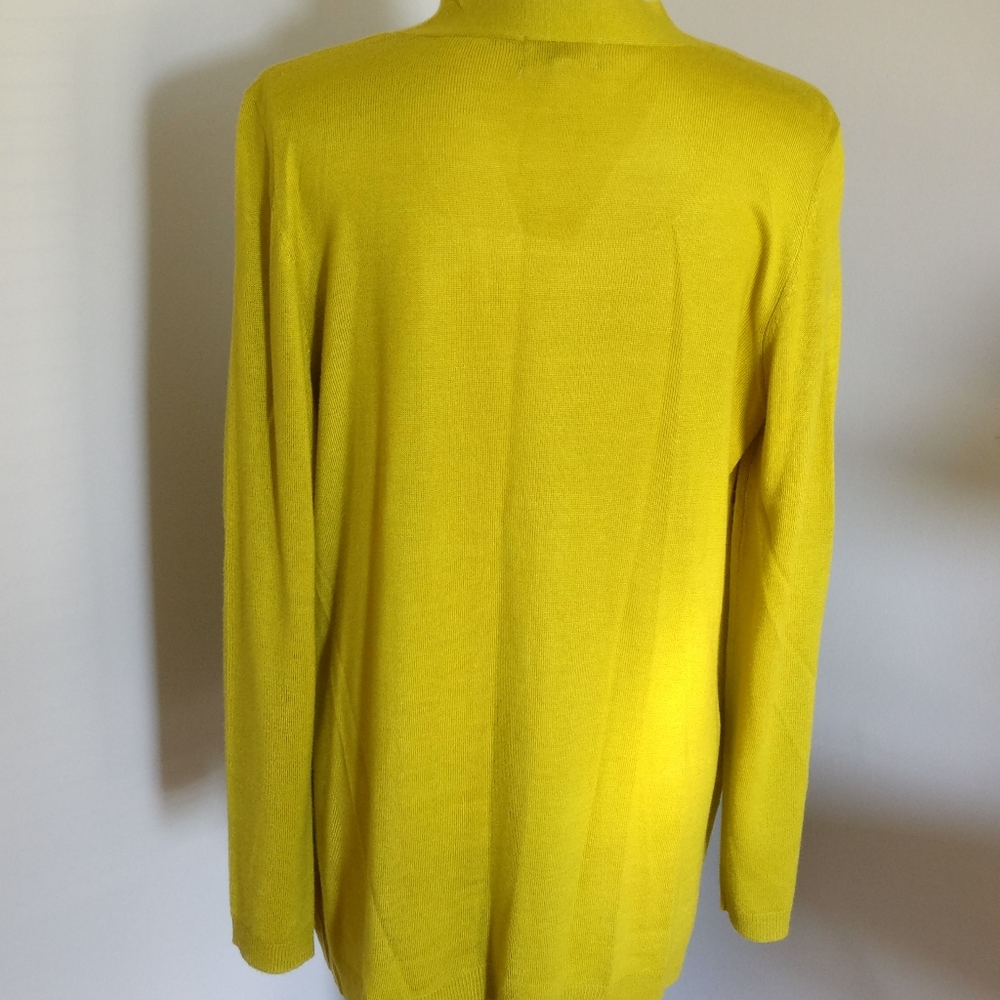 Sweater - Picture 2 of 3